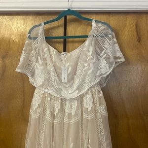 Baltic Born XL Leon lace off the should dress